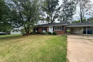 1105 Derhake Rd, Florissant, MO 63033 - Photo 2
