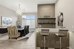 10147 Fieldcrest Ln, Saint Louis, MO 63124 - Photo 10