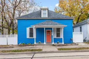 1506 N 5th St, Saint Charles, MO 63301 - Photo 1