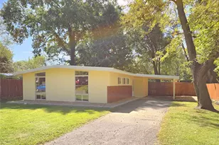 770 Bobbins Ln, Florissant, MO 63033 - Photo 14