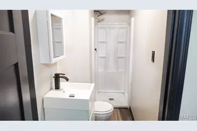 1215 N Euclid Avenue, Saint Louis, MO 63113 - Photo 2