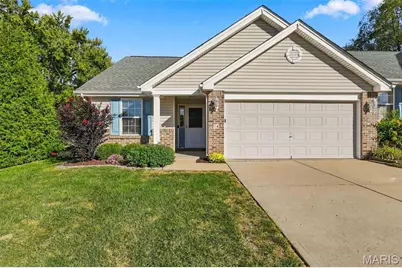 14 Quiet Meadow Court, Saint Peters, MO 63376 - Photo 2