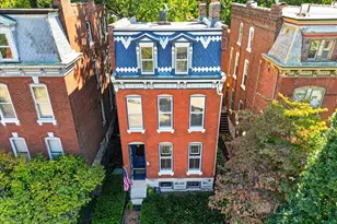 2414 S 13th St, Saint Louis, MO 63104 - Photo 2