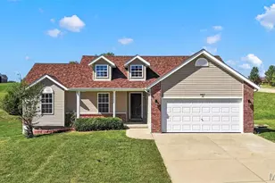 1007 Wrigley Cir, Warrenton, MO 63383 - Photo 2