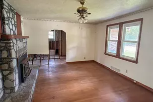 1572 Farmview Ave, Saint Louis, MO 63138 - Photo 2