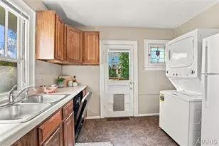 8816 Madge Ave, Brentwood, MO 63144 - Photo 12
