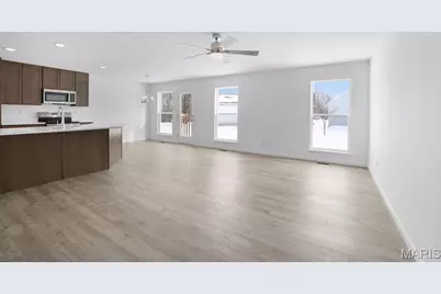 157 Ripple Creek Drive, Lake Saint Louis, MO 63367 - Photo 2