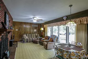 12901 Mohawk Dr, De Soto, MO 63023 - Photo 8