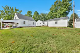 1022 Pike St, Saint Charles, MO 63301 - Photo 32