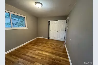 10514 Rothwell Drive, Saint Louis, MO 63136 - Photo 12