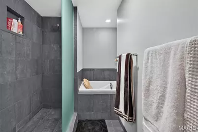 915 Olive Street #1503, Saint Louis, MO 63101 - Photo 22