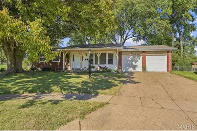 2571 Rhapsody Lane, Florissant, MO 63031 - Photo 2