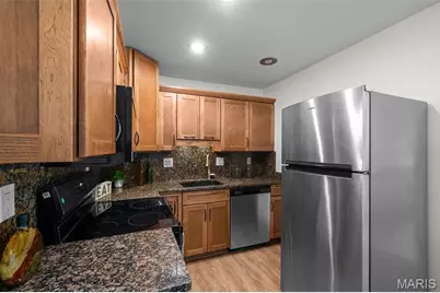 10421 Briarbend Dr. Drive #7, Saint Louis, MO 63146 - Photo 12