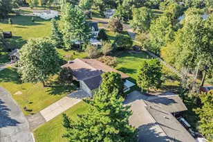 357 Beaver Lake Dr, Saint Charles, MO 63303 - Photo 48