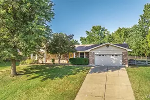 357 Beaver Lake Dr, Saint Charles, MO 63303 - Photo 44