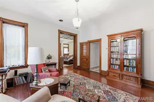 711 N 5th St, Saint Charles, MO 63301 - Photo 18