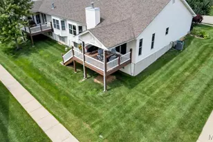41 Huntgate Dr, Saint Peters, MO 63376 - Photo 30