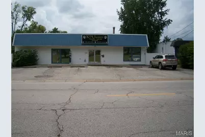 1752 E Fifth Street #1, Washington, MO 63090 - Photo 2