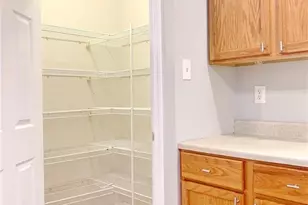 728 N Rock Hill Rd, Rock Hill, MO 63119 - Photo 10