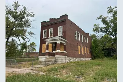 4326 Warne Avenue, Saint Louis, MO 63107 - Photo 2