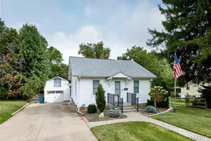 9139 E Milton Ave, Saint Louis, MO 63114 - Photo 2