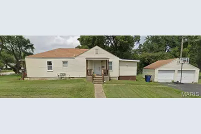 10123 Saint Katherine, Saint Ann, MO 63074 - Photo 1