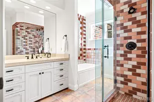 14 Brookwood Rd, Saint Louis, MO 63131 - Photo 52