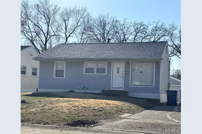 10523 Prestwick Drive, Saint Louis, MO 63137 - Photo 1