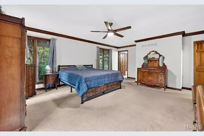 56 Chesterfield Lakes Road, Chesterfield, MO 63005 - Photo 24