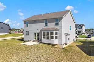 335 Valley Bluff Dr, Wentzville, MO 63385 - Photo 52