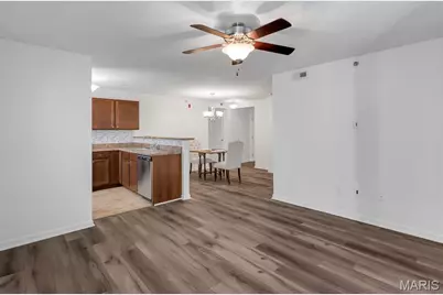 9740 Bexley Station Drive #7G, Affton, MO 63123 - Photo 8