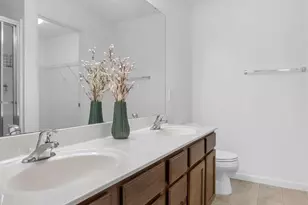 9740 Bexley Station Dr, Affton, MO 63123 - Photo 16