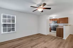 9740 Bexley Station Dr, Affton, MO 63123 - Photo 6