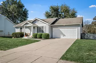 11 Mallard Pointe Dr, O'Fallon, MO 63368 - Photo 4