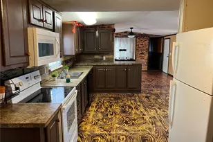 30660 Pelican Dr, Lebanon, MO 65536 - Photo 8