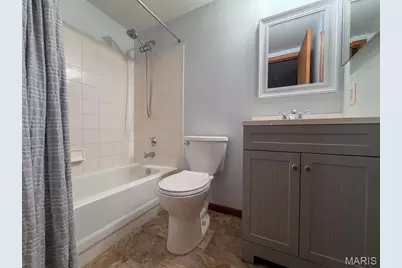1912 Marine Terrace Drive #D, Saint Louis, MO 63146 - Photo 12