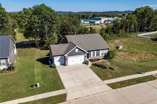 113 Winter Wheat Trail, Pacific, MO 63069 - Photo 2
