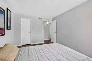 1045 Mersey Bend Dr, Saint Louis, MO 63129 - Photo 18