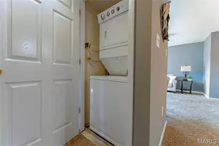 9751 Newham Dr, Affton, MO 63123 - Photo 20