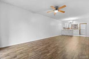 12230 Tarpon Dr, Florissant, MO 63033 - Photo 10