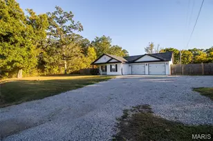 10898 Spring Town Rd, Mineral Point, MO 63660 - Photo 16