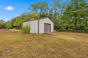 405 Chadrick Dr, Desloge, MO 63601 - Photo 6