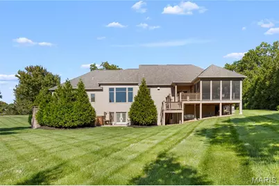2 Fairlake Drive, Chesterfield, MO 63005 - Photo 66