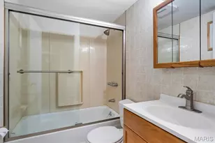 1470 Lindsay Ln, Florissant, MO 63031 - Photo 24