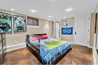 1465 Graham Street, Saint Louis, MO 63139 - Photo 14