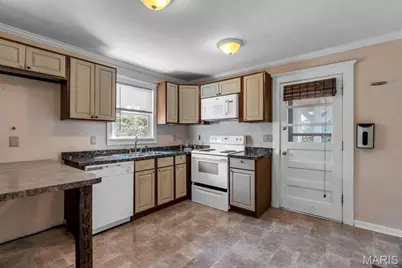 326 Lenhardt Avenue, Saint Louis, MO 63125 - Photo 10