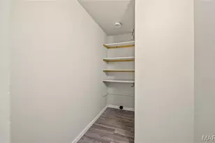 247 Martigney Dr, Saint Louis, MO 63129 - Photo 14
