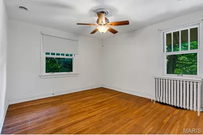 10305 Thorpe Avenue, Saint Louis, MO 63114 - Photo 30