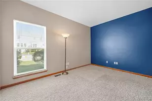 28 Wolverton Ct, Saint Charles, MO 63301 - Photo 12