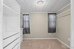 6409 Colver Ave, Saint Louis, MO 63123 - Photo 22